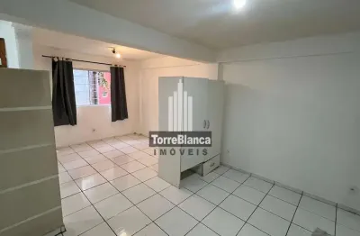 Flat mobiliado para locação, 1 quarto, vaga de estacionamento, 40 m², próximo ao campus uepg, uvara