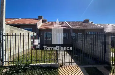 Locação - casa com 2 quartos, 1 vaga de garagem, quintal amplo, residencial jardim das flores, neve