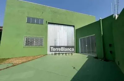 Galpão/barracão para locação, mezanino, 2 banheiros, 2 vagas rotativas, contorno.