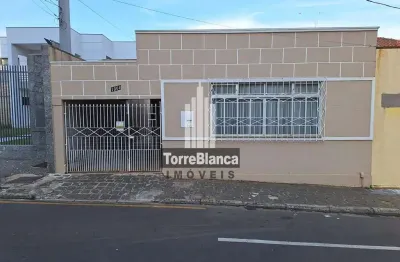 Casa à venda em alvenaria – 146 m², 3 quartos (1 suíte) e salão com churrasqueira