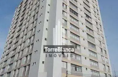 Apartamento central à venda – 3 quartos (1 suíte) e 1 vaga de garagem