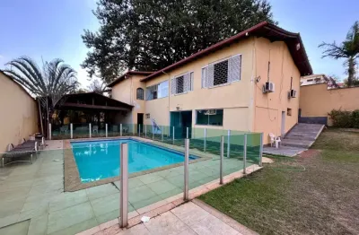 Casa à venda no bairro São Luiz – Pampulha | 4 quartos | Piscina | 10 vagas