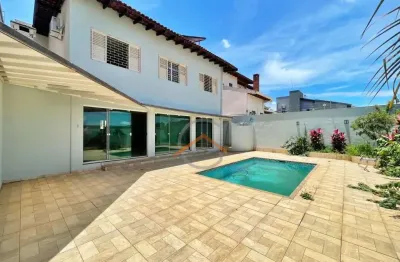 Casa com 4 quartos à venda na Rua Governador Valadares, 722, Andrade, Londrina