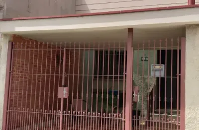 Imóvel à venda em excelente localização, próximo ao Museu do Ipiranga C/VAGA