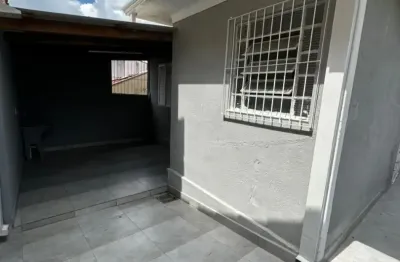 Casa para Locação com 2 Quartos na Vila Mota em Bragança Paulista