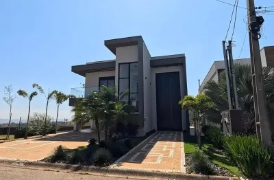 Casa alto padrão para locação no condomínio campos do conde – bragança paulista/sp