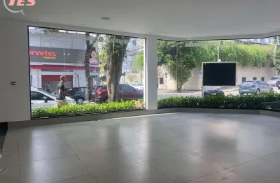 Sala Comercial para Locação: Espaço Ideal de 180m² na Vila Gomes Cardim, São Paulo-SP