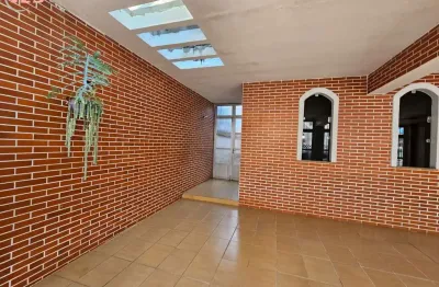 Imperdível Casa à Venda em São Paulo-SP, na Vila Gomes Cardim: 2 Quartos, 1 Suíte, 2 Banheiros, 3 Vagas, 90m²!