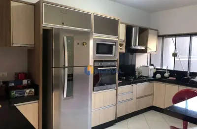(aceita troca) sobrado com 3 quartos à v742000  - vila santa izabel - maringá/pr