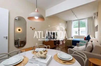 Apartamento todo reformado, porteira fechada! Posição frente, 42 m2, junto ao metrô arco verde