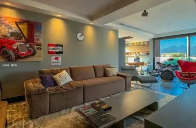 Casa para Venda em Rio de Janeiro, Barra da Tijuca, 4 dormitórios, 4 suítes, 6 banheiros, 3 vagas