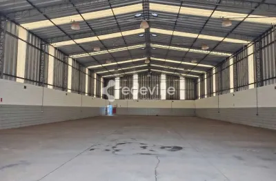 Galpão Industrial/Comercial  com 1.600 metros em terreno de 4.530 metros em Americana no Bairro São Vito