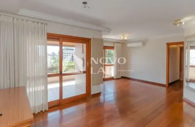 Apartamento com 3 quartos à venda na Rua Carlos Trein Filho, 775, Bela Vista, Porto Alegre por R$ 1.650.000