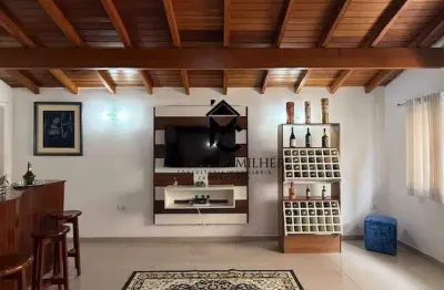 Casa com 5 suítes à venda no bairro Jardim Santa Clara - Taubaté