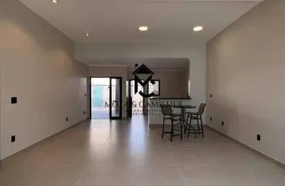 Casa térrea com 3 dormitórios sendo 1 suíte e com área gourmet à venda.