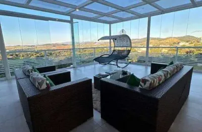 Sobrado em condomínio à Venda em Chácaras Cataguá, Taubaté - SP