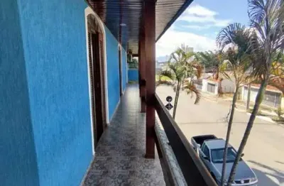 Casa com 6 quartos à venda na Avenida Haroldo Mattos, Esplanada Independência, Taubaté