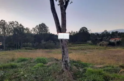 Terreno à venda na Rua Edgard Pereira Vianna, Chácaras Cataguá, Taubaté