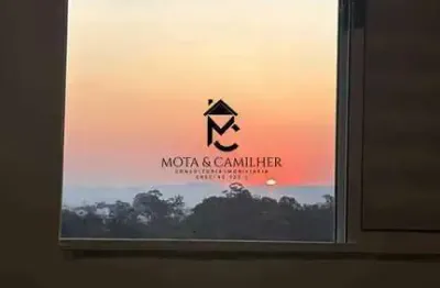 Casa com 4 Dormitórios (3 Suítes) á Venda no Bairro Belém - Taubaté