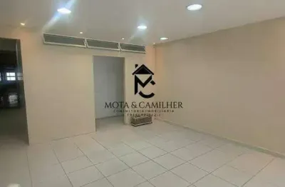 Casa comercial para alugar na Rua Quatro de Março, Centro, Taubaté