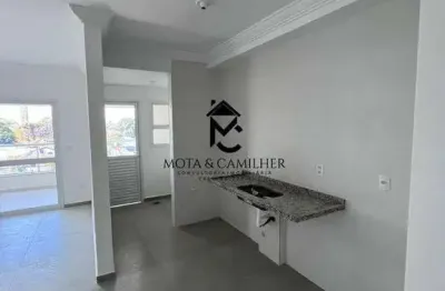 Apartamento com sacada disponível para locação em Taubaté.