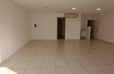 Ponto comercial para alugar na Rua Santa Madre Beatriz Silva, Vila Jaboticabeira, Taubaté