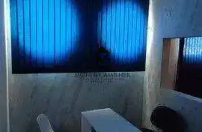 Imóvel Comercial para Alugar em Jardim Maria Augusta, Taubaté - SP