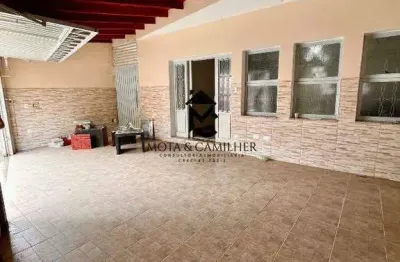 Casa em via publica para locação próximo ao Taubaté Shopping