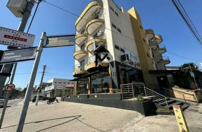 Sala comercial para alugar na Avenida Independência, Vila Jaboticabeira, Taubaté