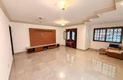 Sobrado com 4 dormitórios à venda, 282 m² por R$ 1.430.000 - Santa Maria - Santo André/SP