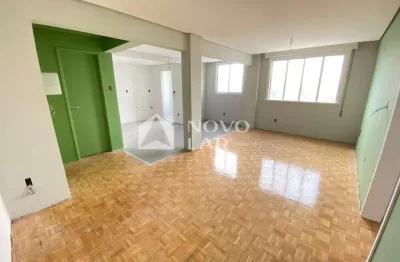 Apartamento com 3 quartos à venda na Avenida Cristóvão Colombo, 1248, Floresta, Porto Alegre por R$ 560.000