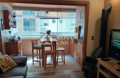 Apartamento com 3 quartos à venda na Rua Afonso Taunay, 257, Boa Vista, Porto Alegre por R$ 699.000