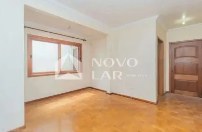 Apartamento com 2 quartos à venda na Rua Liberdade, 204, Rio Branco, Porto Alegre por R$ 330.000