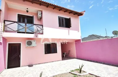 Casa com 3 quartos à venda na Rua Jéssica Rolão da Silva, 56, Harmonia, Canoas por R$ 551.000