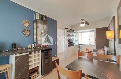 Apartamento com 2 quartos à venda na Rua Carazinho, 435, Petrópolis, Porto Alegre por R$ 420.000