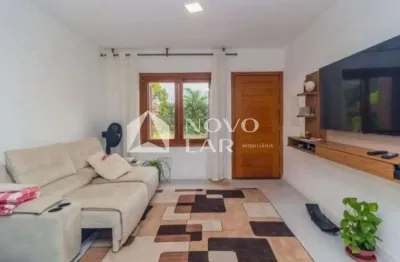 Casa em condomínio fechado com 2 quartos à venda na Rua Octávio de Souza, 929, Teresópolis, Porto Alegre por R$ 385.000