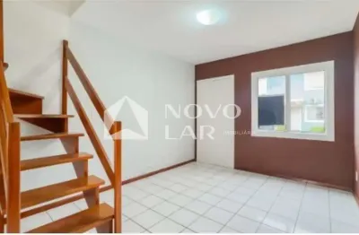 Casa em condomínio fechado com 2 quartos à venda na Rua Ney da Gama Ahrends, 210, Morro Santana, Porto Alegre por R$ 265.000