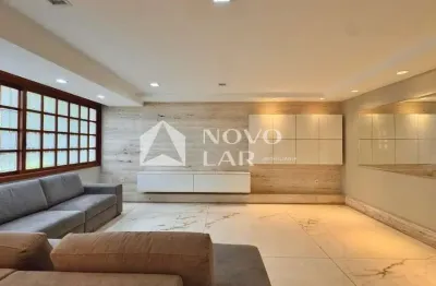 Casa em condomínio fechado com 3 quartos à venda na Alameda Emílio de Menezes, 60, Três Figueiras, Porto Alegre por R$ 2.000.000