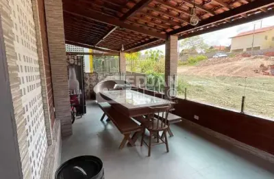 Casa com 4 quartos para alugar no Cruzeiro, Gravatá 