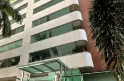 Castelo da Villa com 3 suítes e 2 vagas com modulados e climatizado, closet na suíte master