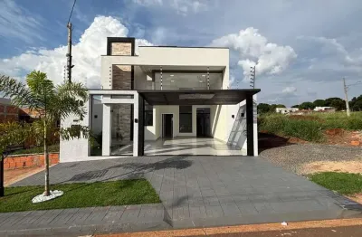 Casa com 3 quartos à venda no Parque das Grevíleas, Maringá 