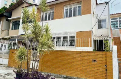 Casa com 4 dormitórios à venda, 210 m² por R$ 935.000,00 - Santa Rosa - Niterói/RJ