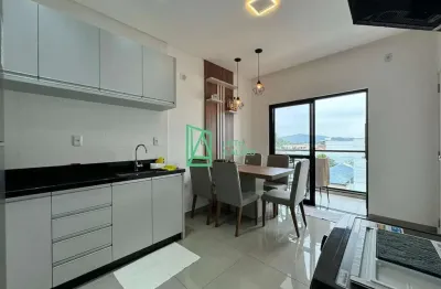 Apartamento mobiliado e com area diferenciada no centro de navegantes  a 300 metros do mar , sao 02