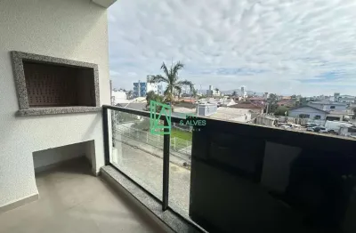 Apartamento à venda no centro de navegantes - sc, a 600 metros da praia.