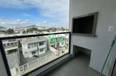 Apartamento à venda no centro de navegantes - sc, a 600 metros da praia.