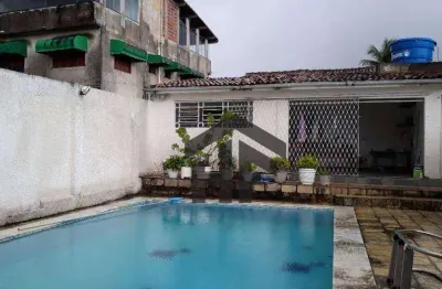 Casa à venda, com 6 quartos, localizado em cajueiro, recife - pernambuco.
