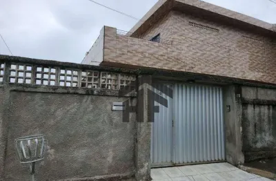 Casa de 252m² à venda, com 5 quartos e 1º andar, localizada, no ibura, recife - pernambuco.