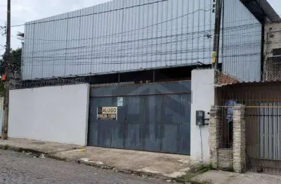 Galpão comercial de 427,50m² para alugar, localizado no amparo, olinda - pernambuco.