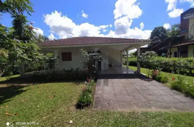 Casa de 195,84m² para alugar, com 3 quartos (1 suíte), localizada em aldeia, paudalho - pernambuco.