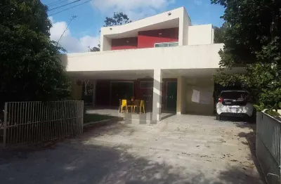 Casa residencial com 300m², no terreno de 450m², 2 pavimentos, localizada em guabiraba, recife - pernambuco.